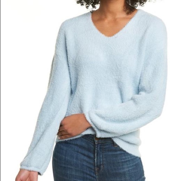 Fate Fuzzy Knit V-Neck Long Sleeve Pullover Beige Sweater Size S/M EUC - Picture 9 of 11